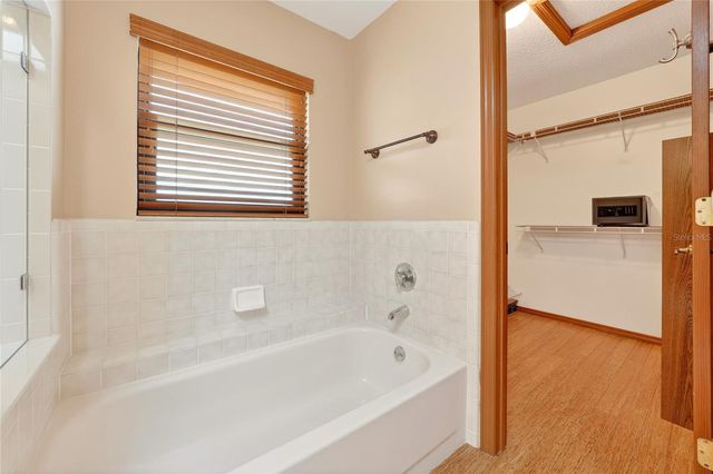 1098 PIEDMONT OAKS DRIVE, Apopka, FL 32703