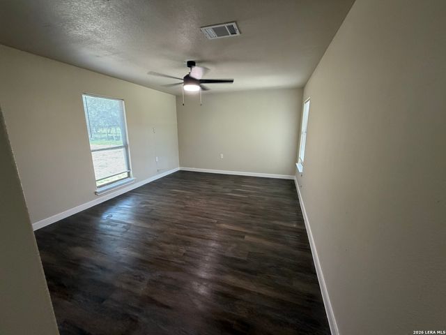 505 NOTTINGHAM DR, Poteet, TX 78065
