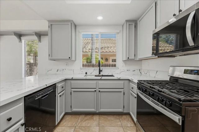 24352 Via Briones, Murrieta, CA 92562