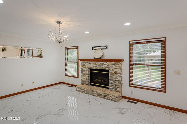 7817 Hawkins Court, Sylvania, OH 43560