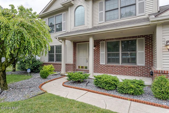 7817 Hawkins Court, Sylvania, OH 43560