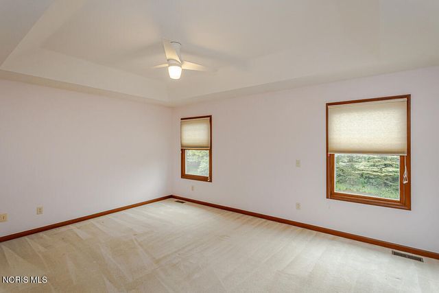 7817 Hawkins Court, Sylvania, OH 43560