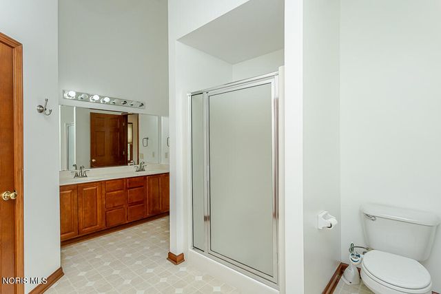 7817 Hawkins Court, Sylvania, OH 43560