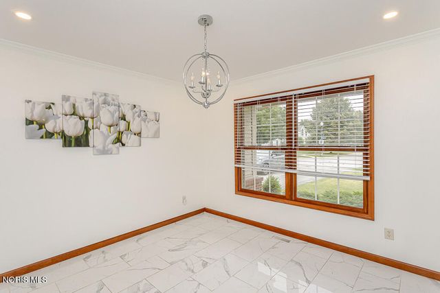 7817 Hawkins Court, Sylvania, OH 43560
