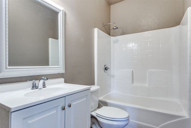 3304 Frazier Avenue, Fort Worth, TX 76110