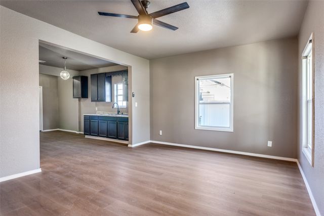 3304 Frazier Avenue, Fort Worth, TX 76110