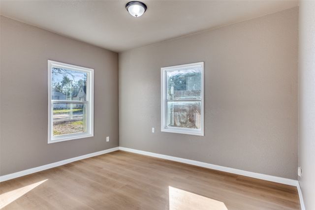 3304 Frazier Avenue, Fort Worth, TX 76110