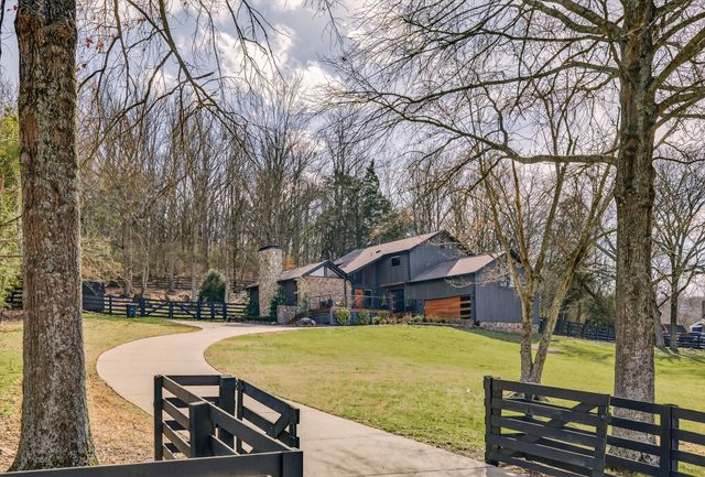 1003 Perkins Ln, Franklin, TN 37069