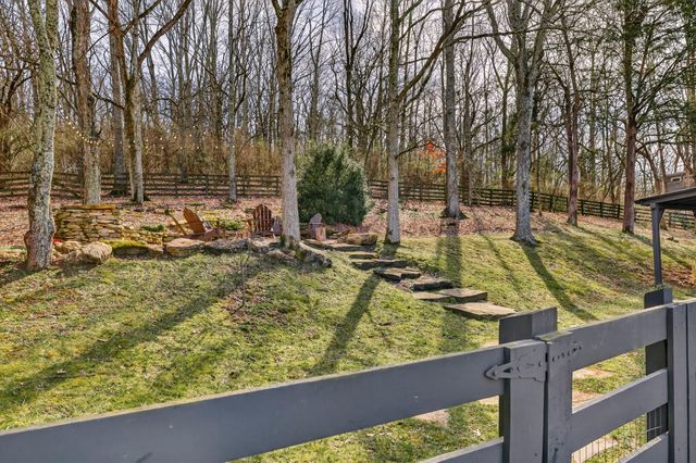 1003 Perkins Ln, Franklin, TN 37069