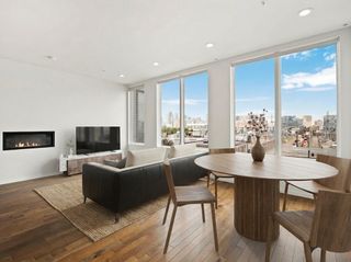 525 E 1st St PH5, Boston, MA 02127