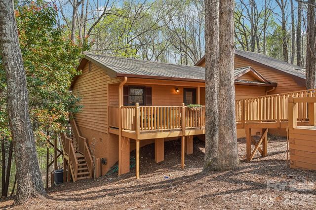 409 Whitney Boulevard, Lake Lure, NC 28746