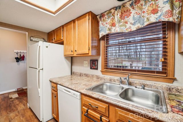 409 Whitney Boulevard, Lake Lure, NC 28746