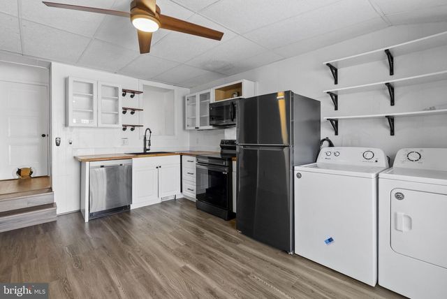 328 E 6TH AVE, Conshohocken, PA 19428