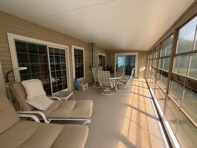12 Twin Pond Circle, Exeter, NH 03833