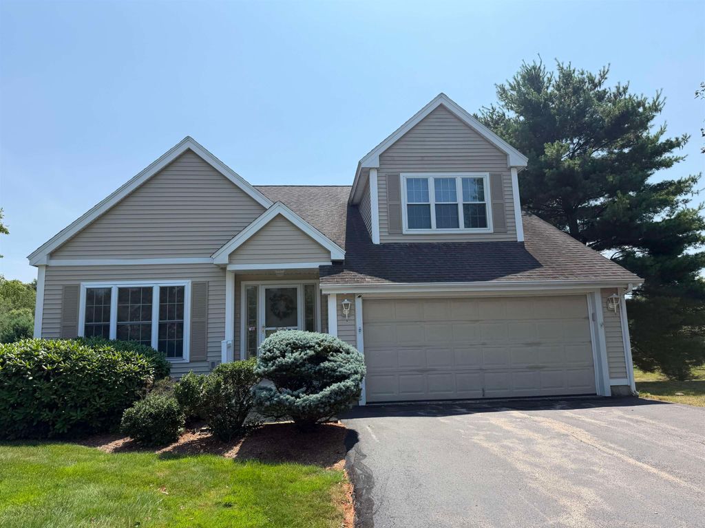 12 Twin Pond Circle, Exeter, NH 03833