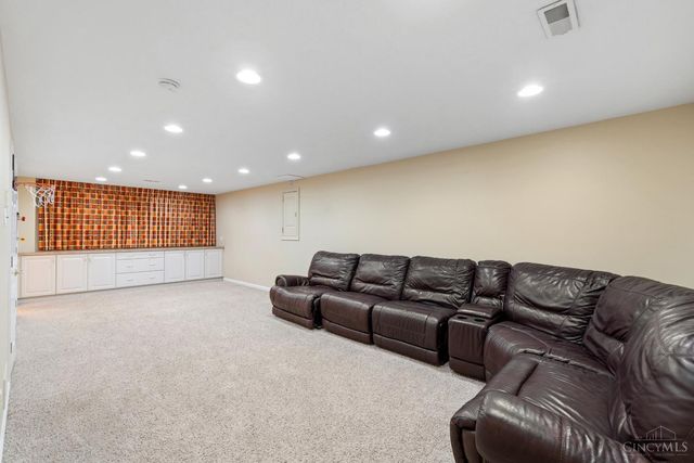 9249 Steeplechase Drive, Symmes Twp, OH 45242