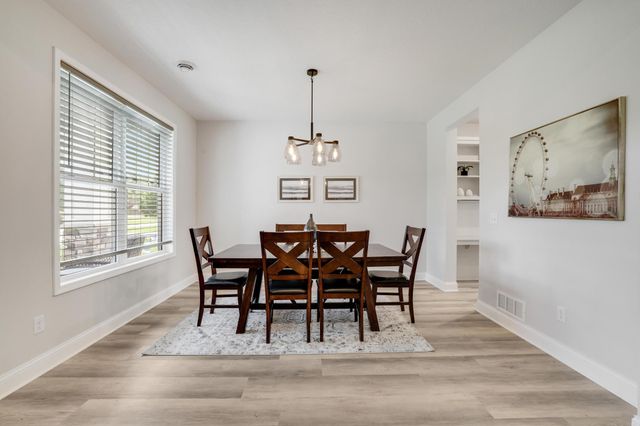 9867 Kahler Avenue NE, Monticello, MN 55362