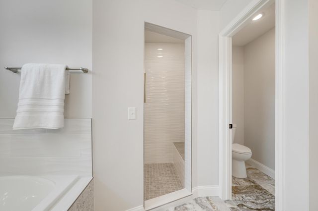 9867 Kahler Avenue NE, Monticello, MN 55362