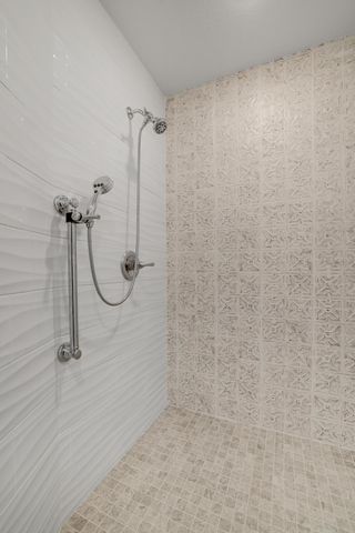 9867 Kahler Avenue NE, Monticello, MN 55362