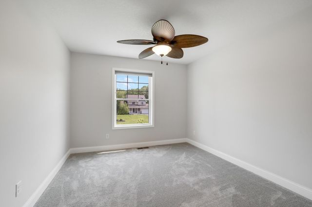 9867 Kahler Avenue NE, Monticello, MN 55362