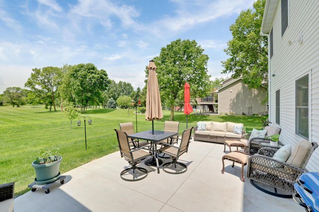 9867 Kahler Avenue NE, Monticello, MN 55362