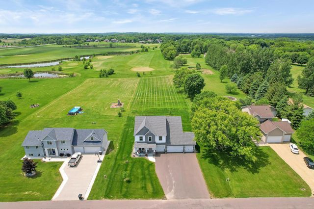 9867 Kahler Avenue NE, Monticello, MN 55362