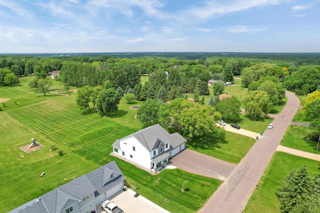 9867 Kahler Avenue NE, Monticello, MN 55362