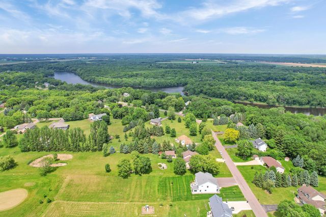 9867 Kahler Avenue NE, Monticello, MN 55362