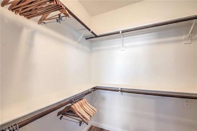 2254 Cast Pebble Drive, Las Vegas, NV 89135