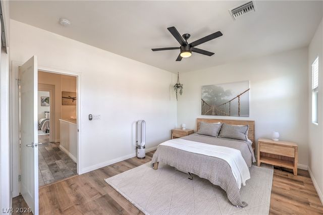 2254 Cast Pebble Drive, Las Vegas, NV 89135