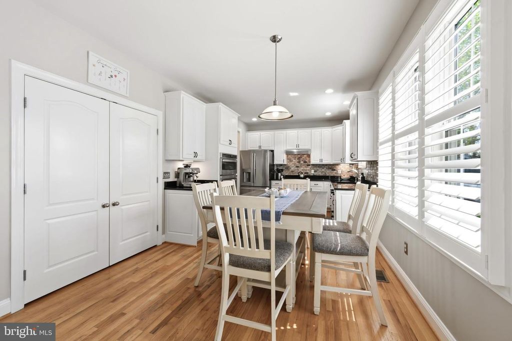 Image 21 of property listing at 1033 AVALON CT, Stevensville, MD 21666