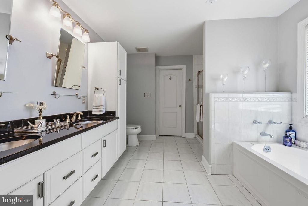 Image 30 of property listing at 1033 AVALON CT, Stevensville, MD 21666