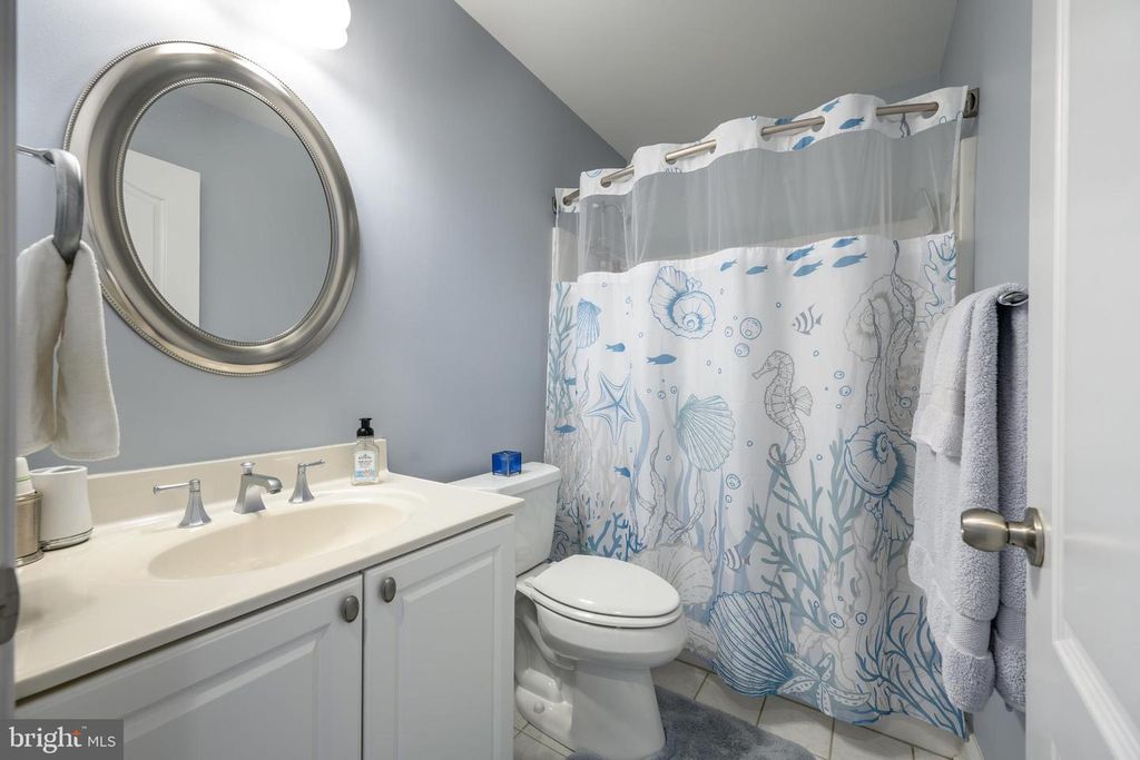 Image 35 of property listing at 1033 AVALON CT, Stevensville, MD 21666