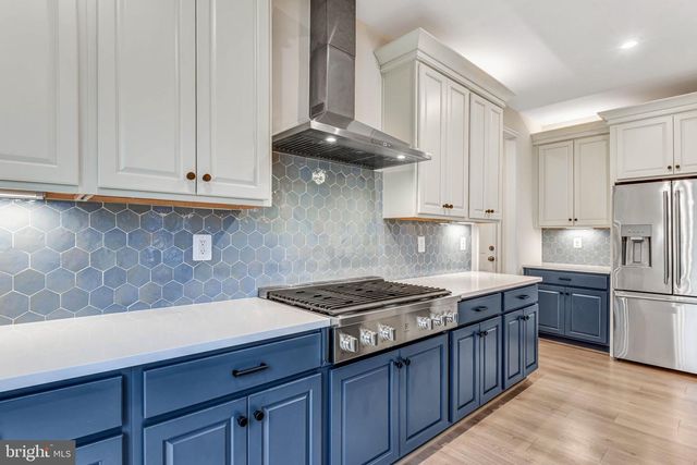 11125 PINE VIEW ESTATES CT, Nokesville, VA 20181