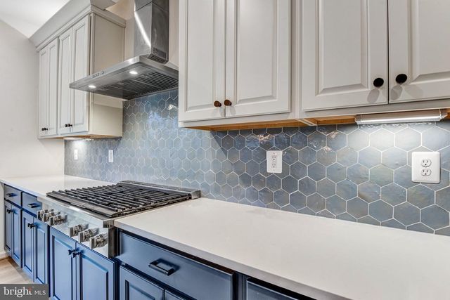 11125 PINE VIEW ESTATES CT, Nokesville, VA 20181