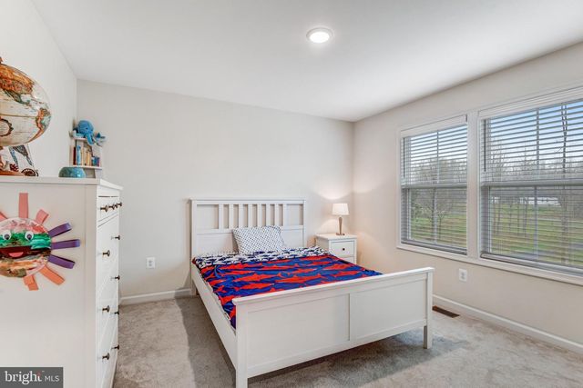 11125 PINE VIEW ESTATES CT, Nokesville, VA 20181