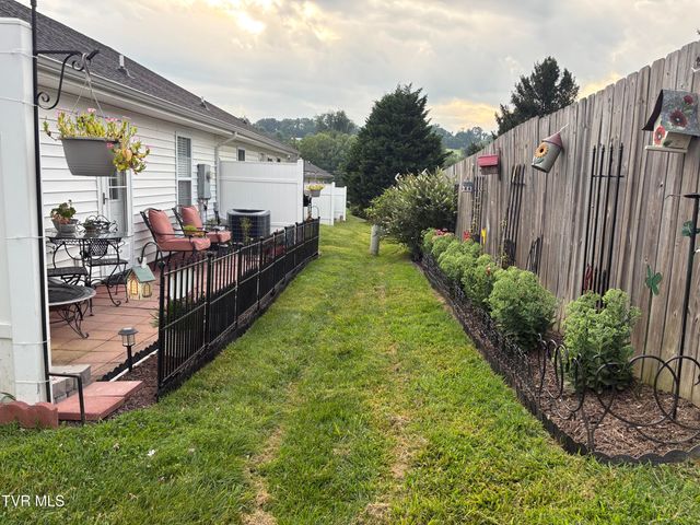33 Sagewood Court 33, Jonesborough, TN 37659