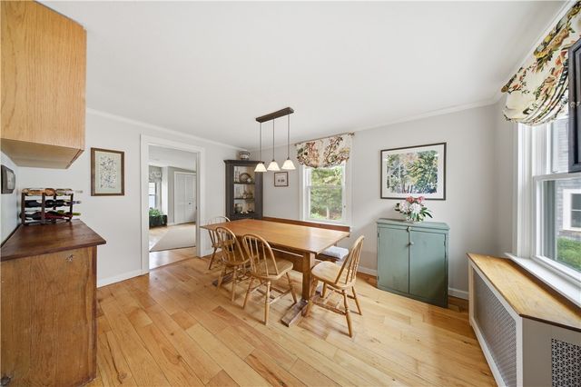 15 Kardway Street, South Kingstown, RI 02879