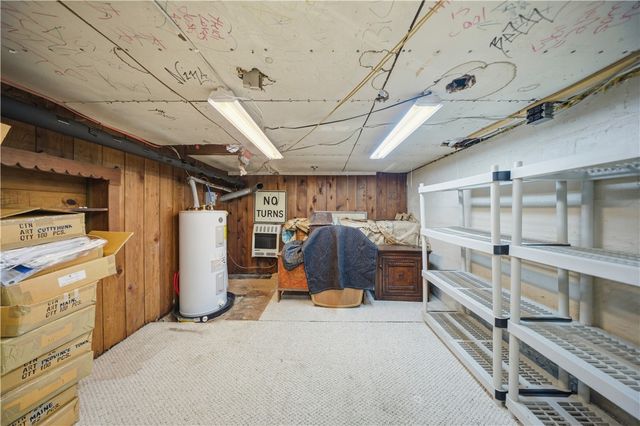 15 Kardway Street, South Kingstown, RI 02879