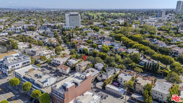 452 Smithwood Drive, Beverly Hills, CA 90212