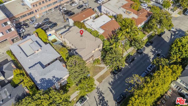452 Smithwood Drive, Beverly Hills, CA 90212