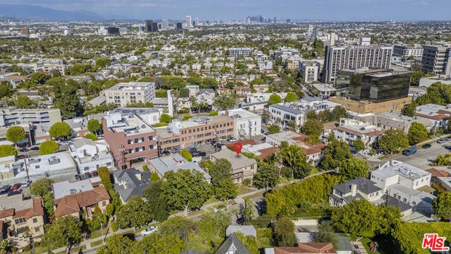 452 Smithwood Drive, Beverly Hills, CA 90212