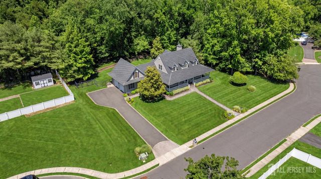 24 Kerr Lane, Old Bridge, NJ 07747