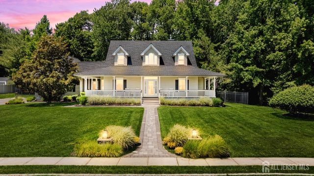 24 Kerr Lane, Old Bridge, NJ 07747