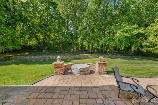 24 Kerr Lane, Old Bridge, NJ 07747