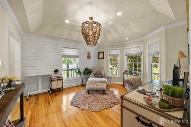 24 Kerr Lane, Old Bridge, NJ 07747