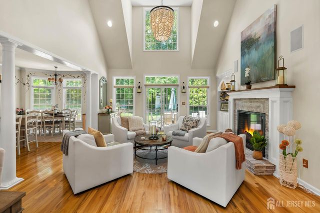 24 Kerr Lane, Old Bridge, NJ 07747