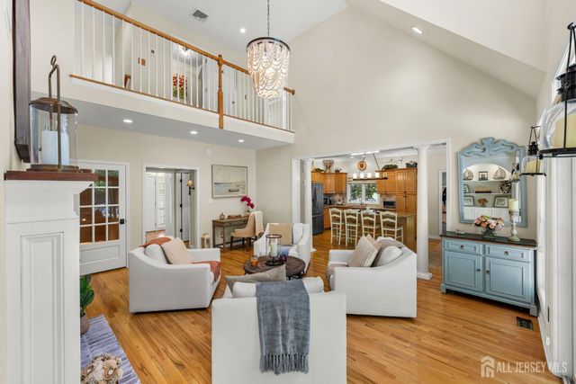 24 Kerr Lane, Old Bridge, NJ 07747