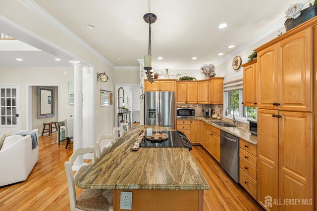 24 Kerr Lane, Old Bridge, NJ 07747