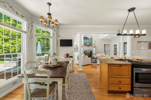 24 Kerr Lane, Old Bridge, NJ 07747